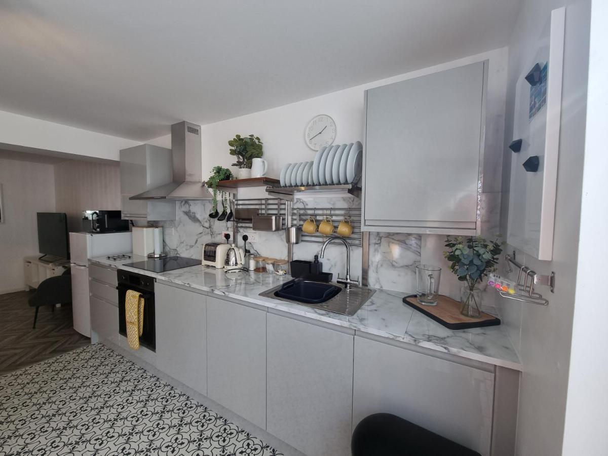 Zucchini Hotel ترورو المظهر الخارجي الصورة